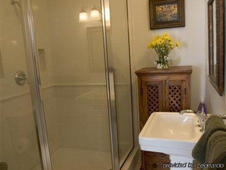 Robinwood Bed And Breakfast Little Rock Oda fotoğraf