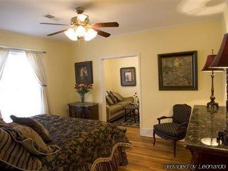 Robinwood Bed And Breakfast Little Rock Oda fotoğraf